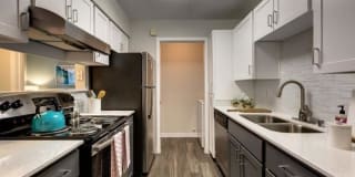 Carvel Harbour Pointe Gallery 3