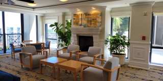 Short term ONLY luxury 2/2 condo in the heart of downtown Sarasota Gallery 31