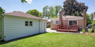 716 LARAMIE Avenue Gallery 7