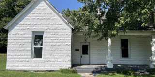 2 Bedroom 1 Bath Gallery 1