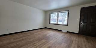 1213-1215 S Erie St Gallery 5