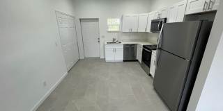 2 Bed-1 Bath Bright & Modern Home in Desirable Lehigh Acres! Gallery 5