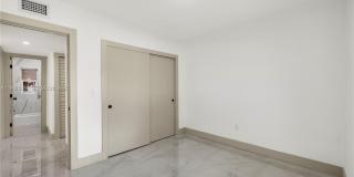 5410 SW 2nd Gallery 24