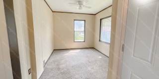 1940 Becker St Gallery 3