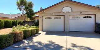 3 Bedroom 2 Bath Home Located in NW Fresno (Fig Garden Loop Area)! Gallery 1