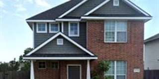 Beautiful 4 bedroom Home! Minutes from Texas A&M Gallery 1