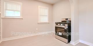 2201 Glen Ellyn Street Gallery 12