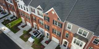 Spacious 3BR Townhome in Elkridge Gallery 3