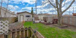 10933 S Avenue H Gallery 26