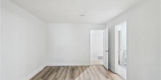 421 Warm Springs Gallery 13