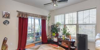 Spectacular 3BD Condo | Near Intel | Walk to MAX Station | Free High-Speed Internet | Water/Sewer/Garbage Included! Gallery 3