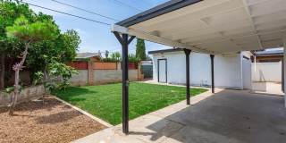 534 Jeffree Street Gallery 23