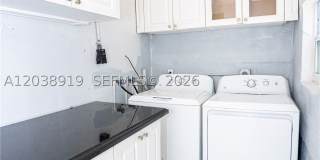 16990 NE 5th Ct Gallery 20