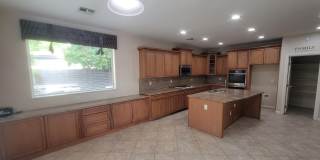 7318 N KIRSTEN Avenue Gallery 2
