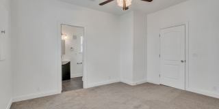 Remodeled house in great location in East Nashville Gallery 16