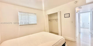 1548 SW 5th Pl Gallery 33