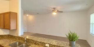 1335 PRIORY CIRCLE Gallery 4