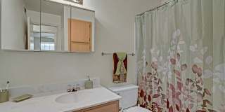 St. James Place Gallery 6