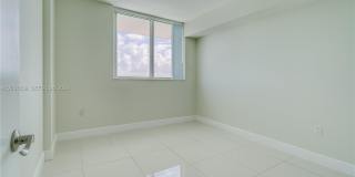 1871 NW S River Dr Gallery 27