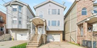 309 Court St Gallery 1