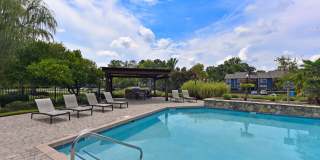 District at Hamilton Place Apartments Gallery 19