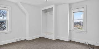 $1300 3 bedrooms Gallery 16