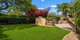 9572 E Mountain Spring Road Gallery 40
