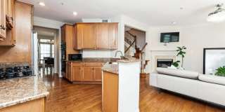7489 CARRIAGE HILLS Drive Gallery 14