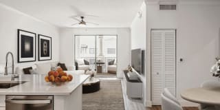 Gables Grand Plaza Apartments Gallery 62