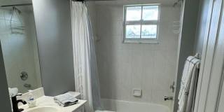 13519 Fountain View Boulevard Gallery 15