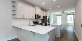 413 Spearfield Lane - 1 Gallery 15