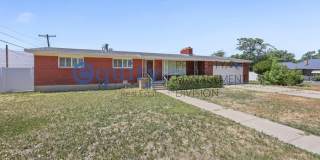 8894 South 540 East Gallery 27