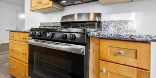 1685-1697 Summit St. / 109-137 E. Penn St. Gallery 22