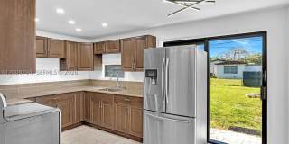 4156 SW 49th Ct Gallery 1