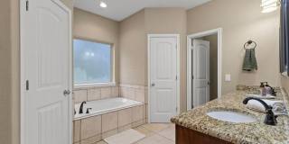 Hidden Acres Home for Lease! Gallery 21