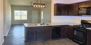 4 Bedrooms | 2 Bathrooms | 2 Car Garage | Newcastle Schools Gallery 6
