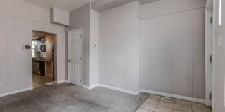 06 - 2013 Gregory Gallery 3