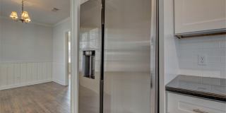 2216 N Arthur Street Gallery 16