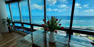 2/2/2 Ocean-Front Nauru Towers, Endless Ocean Views, 34Floor Gallery 1