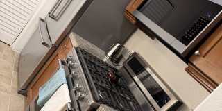 3414 Watermarke Place Gallery 18