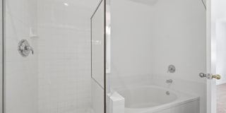556 Yacht Harbor Drive Gallery 17