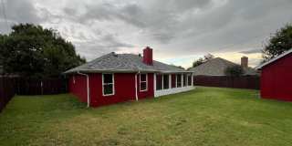 Welcome to this inviting 3-bedroom, 2-bathroom home in the heart of Cleburne, perfectly suited for families seeking comfort and convenience. Gallery 5