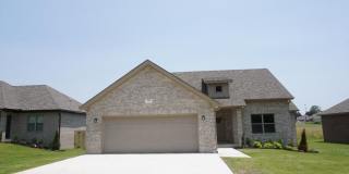 3 Bedroom, 2 Bath Home in Brookland Gallery 1