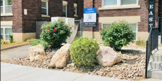425 E 200 S Gallery 74