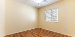 7741 Donner Peak Street Gallery 17