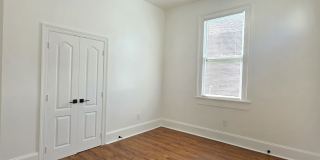 3937 Banks St Gallery 11