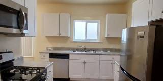 4319 Swift Ave Gallery 2