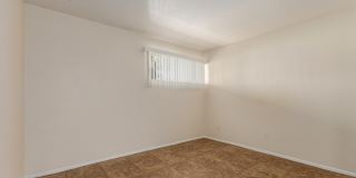 7141 N 16th Street Gallery 12