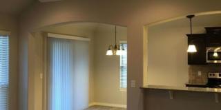 BEAUTIFUL HOME IN GREAT LOCATION! Gallery 11