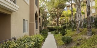 eaves La Mesa Gallery 30